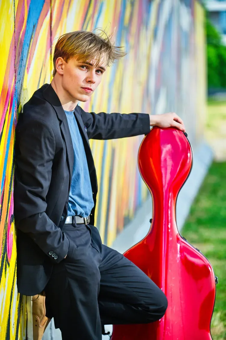 Philipp Schupelius, cellist.
